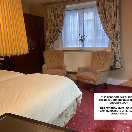 Stow Lodge Hotel Extérieur photo