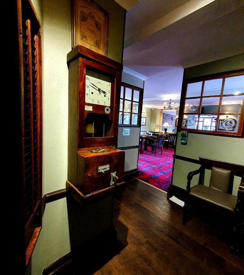 Stow Lodge Hotel Extérieur photo
