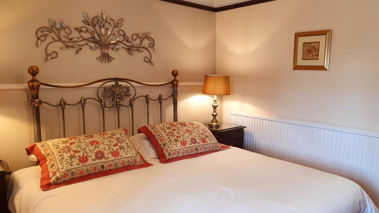 Stow Lodge Hotel Extérieur photo