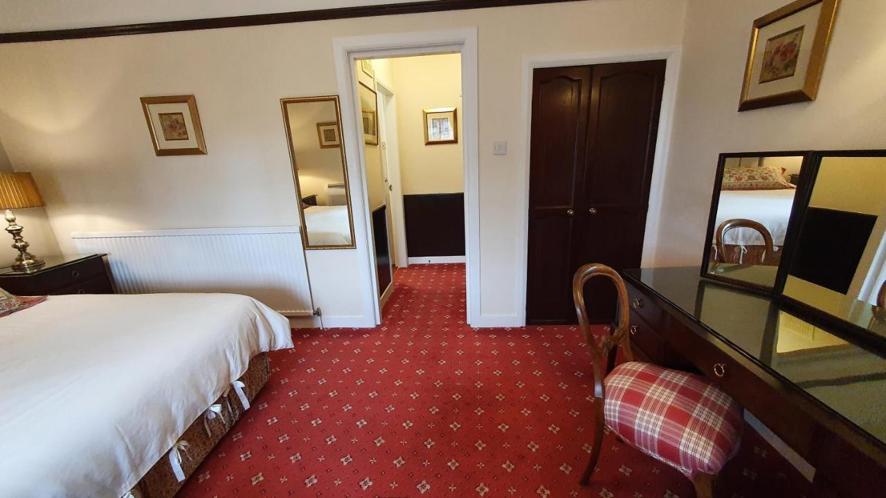 Stow Lodge Hotel Extérieur photo