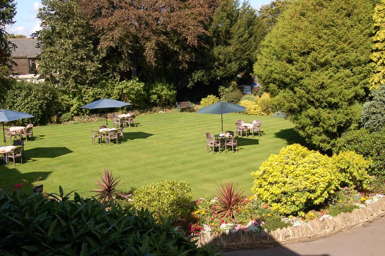 Stow Lodge Hotel Extérieur photo