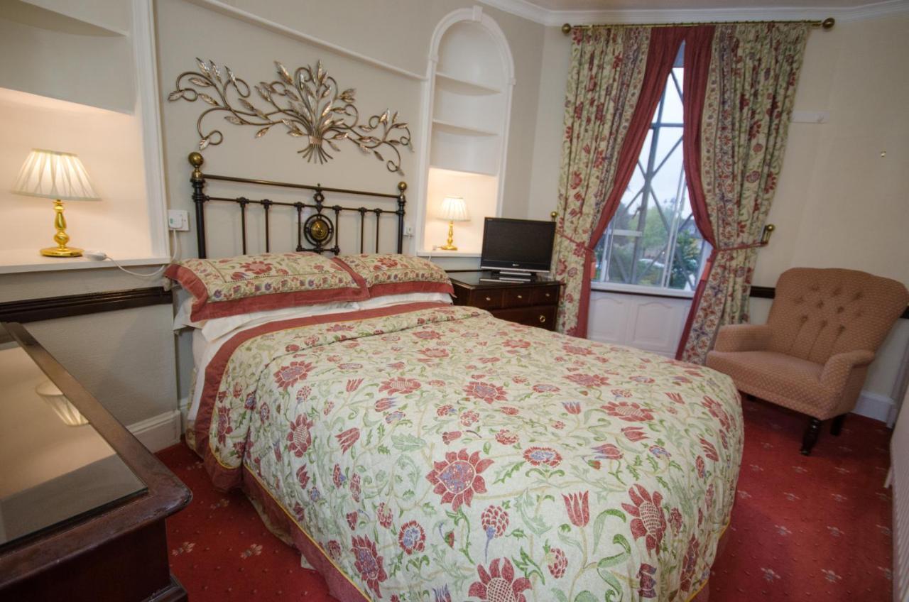 Stow Lodge Hotel Extérieur photo